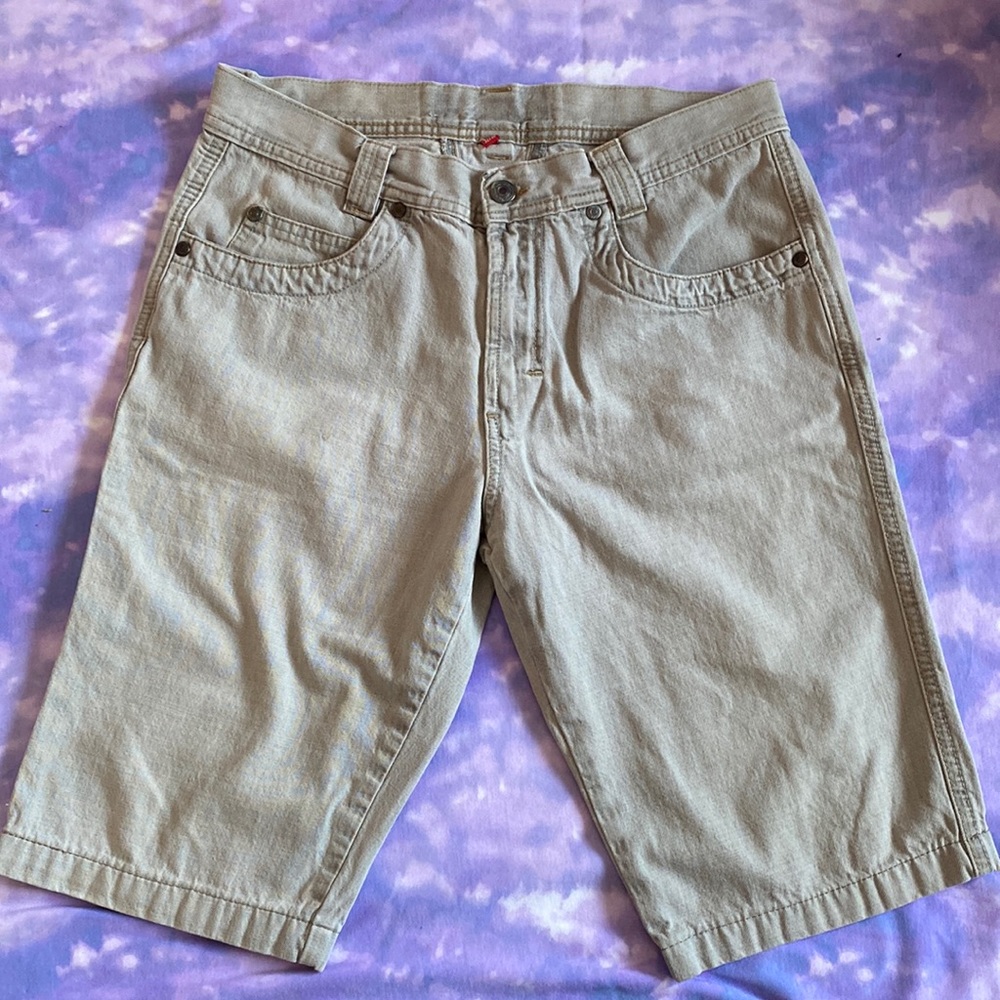 Grey denim shorts, 32W/32L